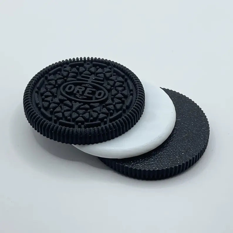 Fidget Cookies & Cream Biscuit, Magnetic Slider Toy - Brooks3DPrint