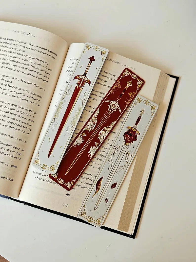 Blade & Blossom Bookmark Sword Floral Fantasy Design Gift Set for Books Journals - Brooks3DPrint